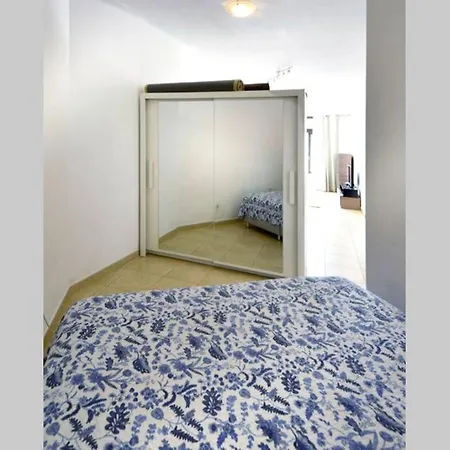 Adeje Apartment *
